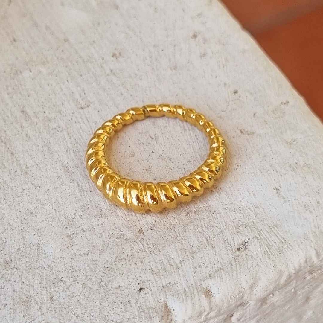 Stalen croissant ring goud dames