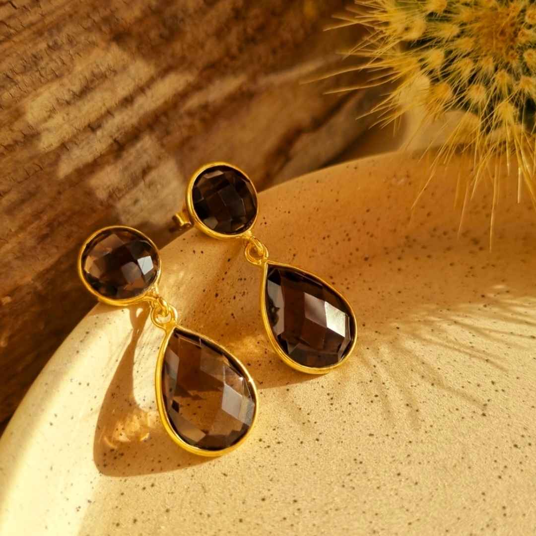 Gouden oorbellen zwarte edelsteen rookkwarts
