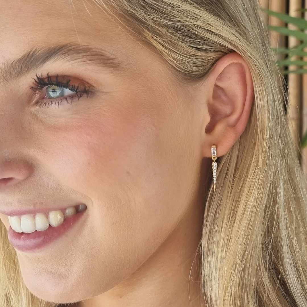 Gouden oorbellen met steentjes Stellar - feestelijk