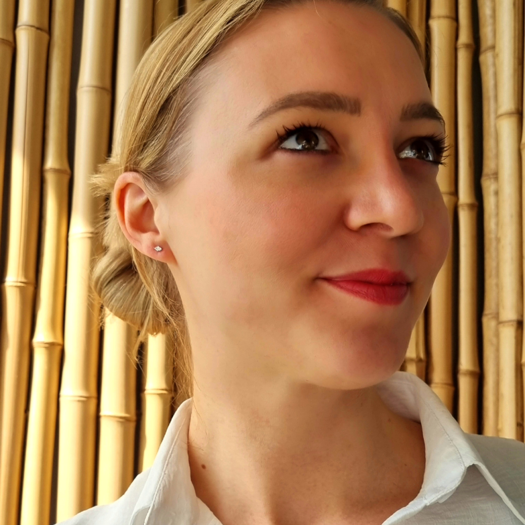 Roca de Piña - Cielo earstud - zirconia rhodium plated 925 sterling silver - star shine earring