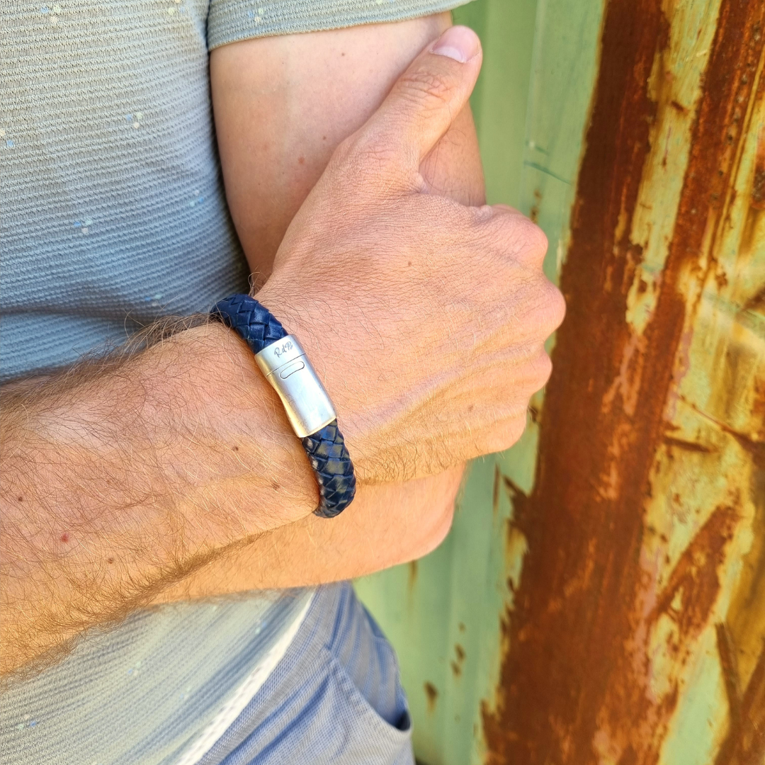 Oxford Blue Bracelet - Stainless steel clasp - oval braided