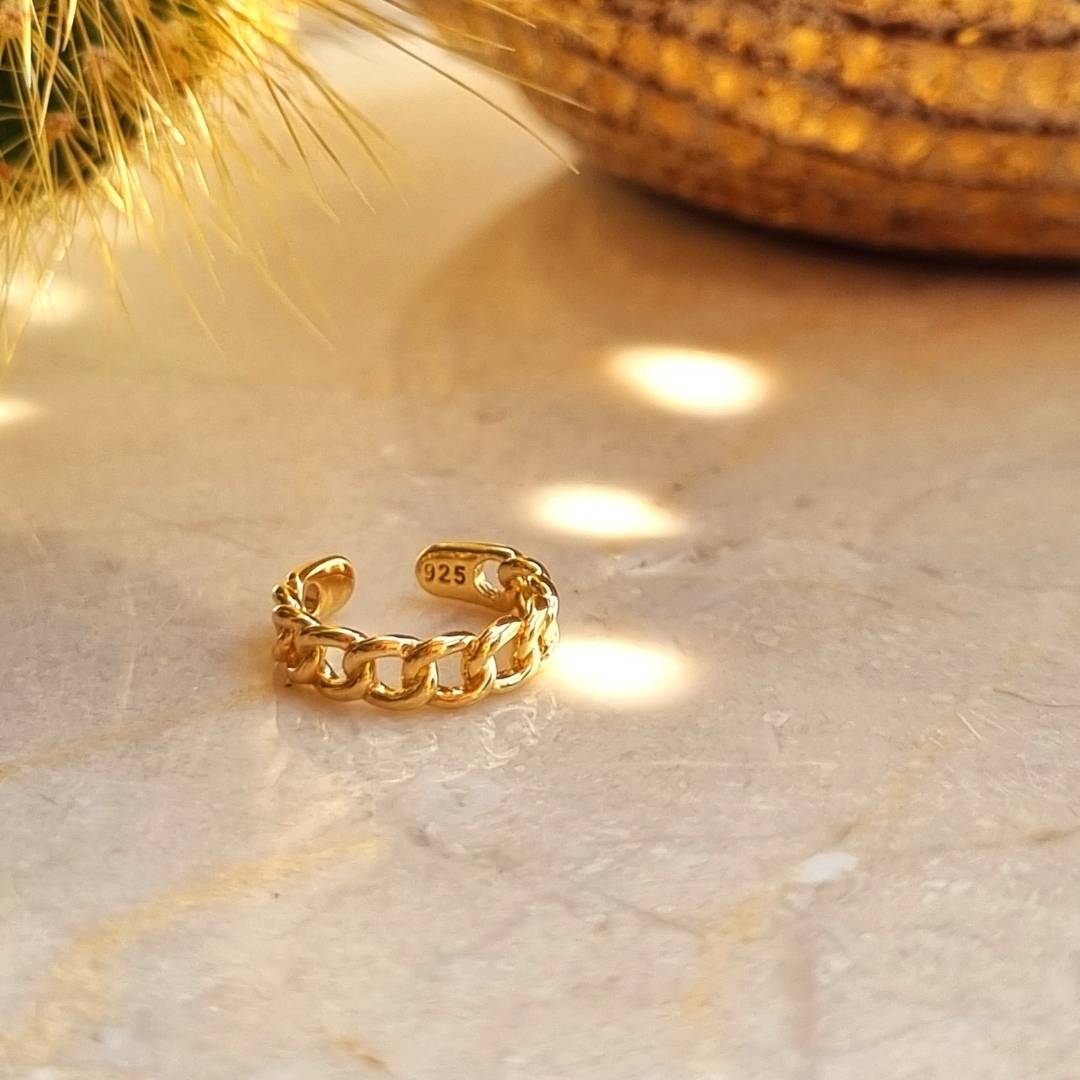 Vergulde zilveren earcuff gevlochten Tangled