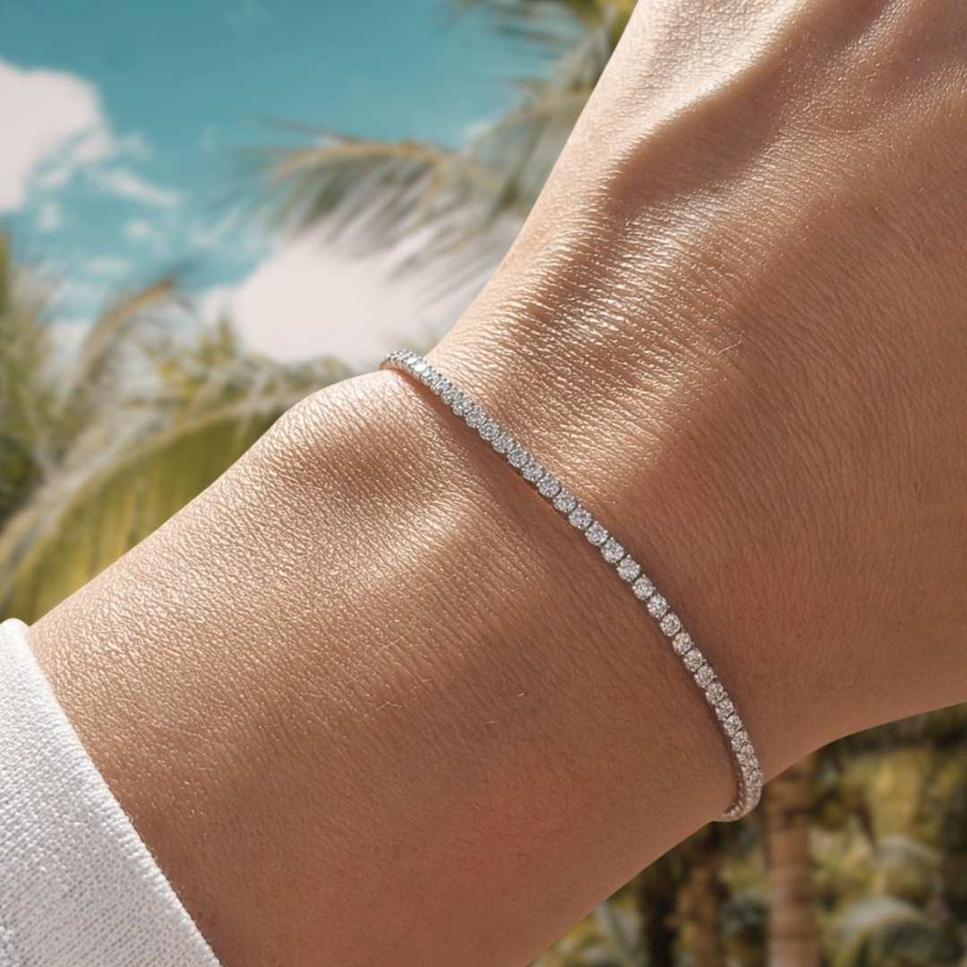 Zilveren tennisarmband met steentjes
