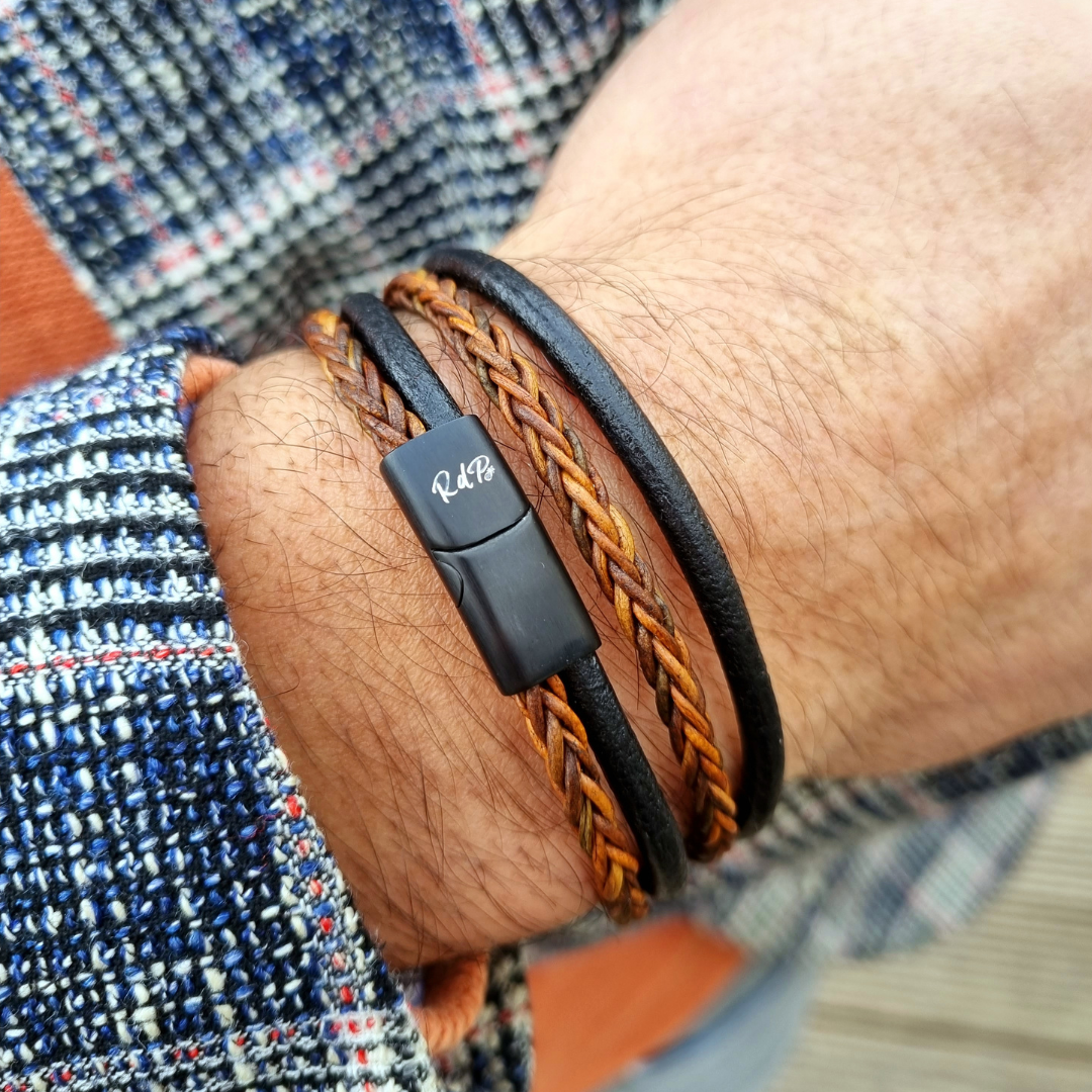 Roca de Piña - Rusty double cord Bracelet - Leather- Stainless steel clasp