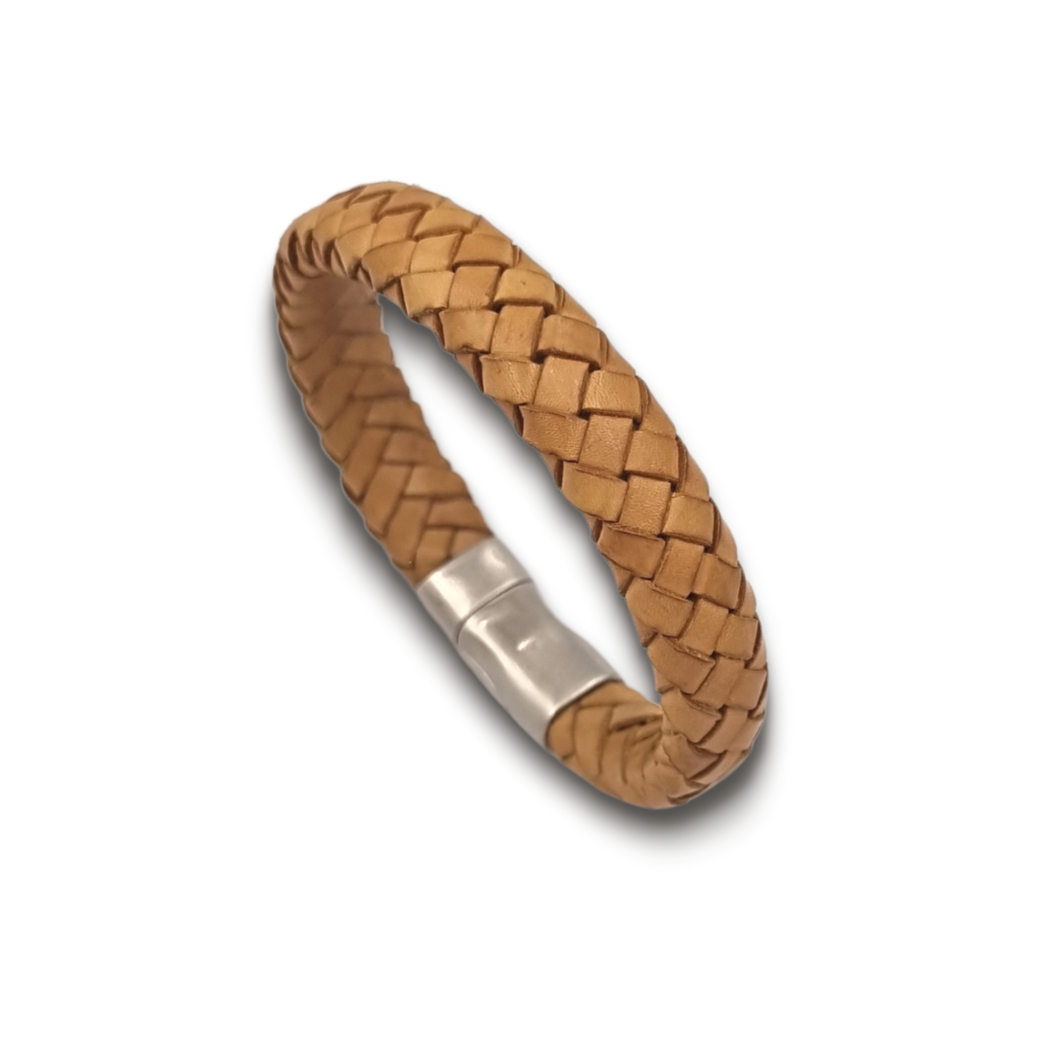 Roca de Piña - Camel Creek bracelet- leather- stainless steel clasp