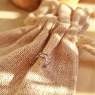 Ear cuff zilver met twee boogjes