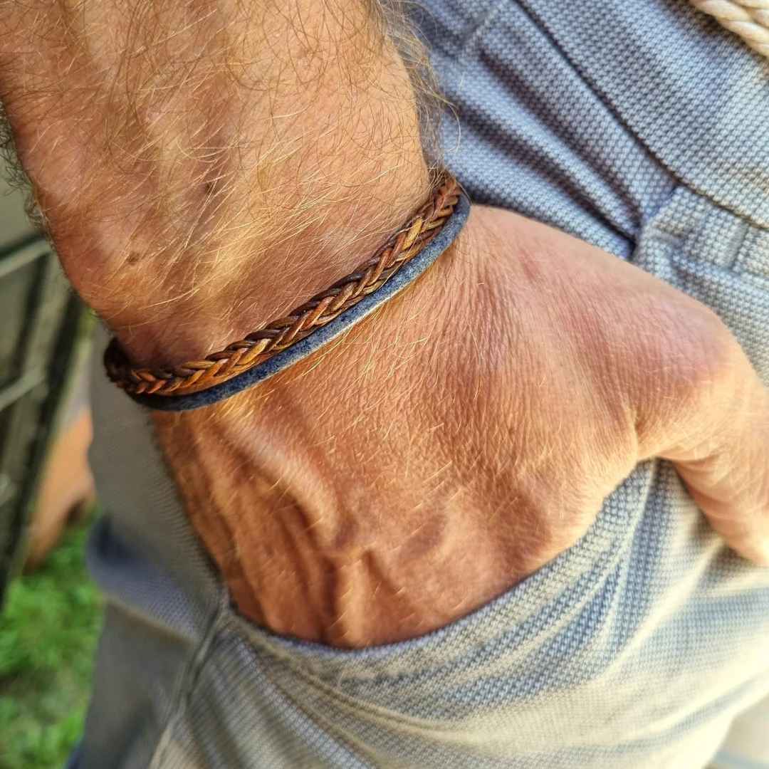Blauwe leren armband heren met bruin gevlochten koord Rusty denim 