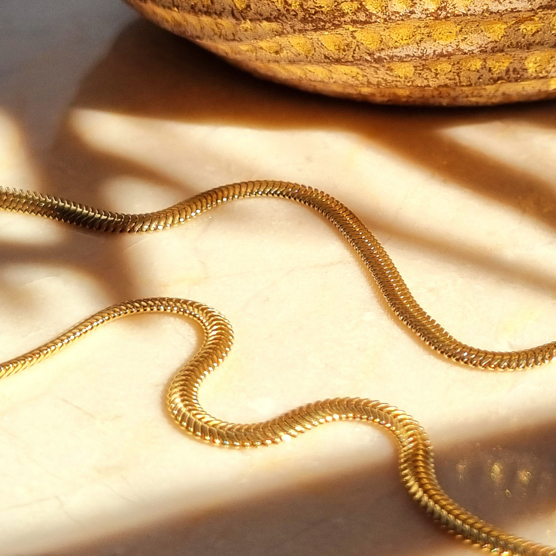 Roca de Piña – Savannah snake necklace – snake necklace – gold plated sterling silver