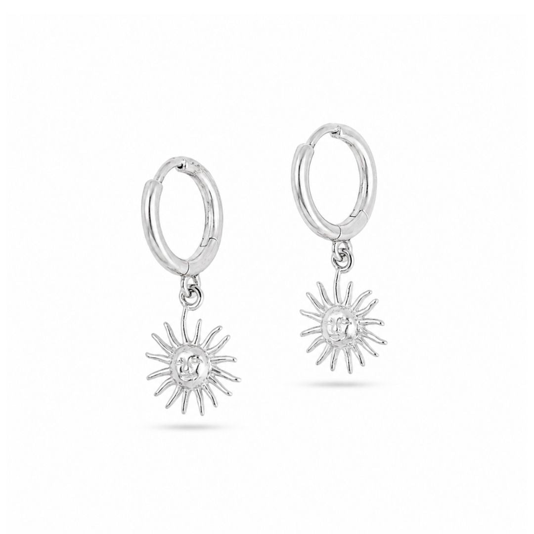 Oorbellen met zonnetje zilver bedel