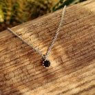 Zilveren ketting met hanger zwarte steen 