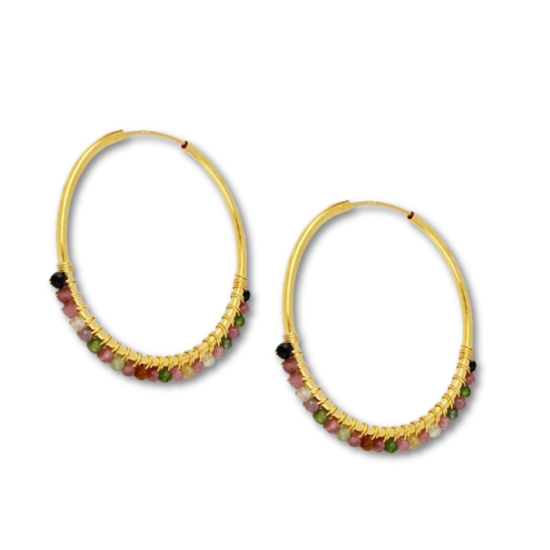 Gouden hoop oorbellen met toermalijn steentjes van verguld zilver