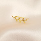 Roca de Piña- Leaf climber- gold plated- 925 sterling silver